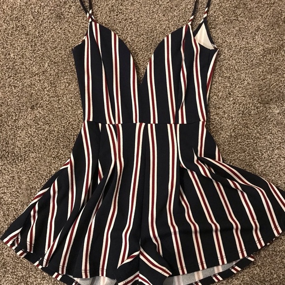 Windsor Small Striped Romper - Picture 2 of 4